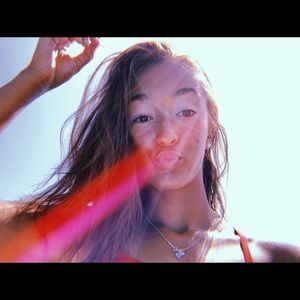 Meet your Posher, Grace